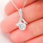 Valentines Necklace: Alluring Beauty