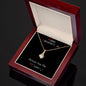 Valentines Necklace: Alluring Beauty